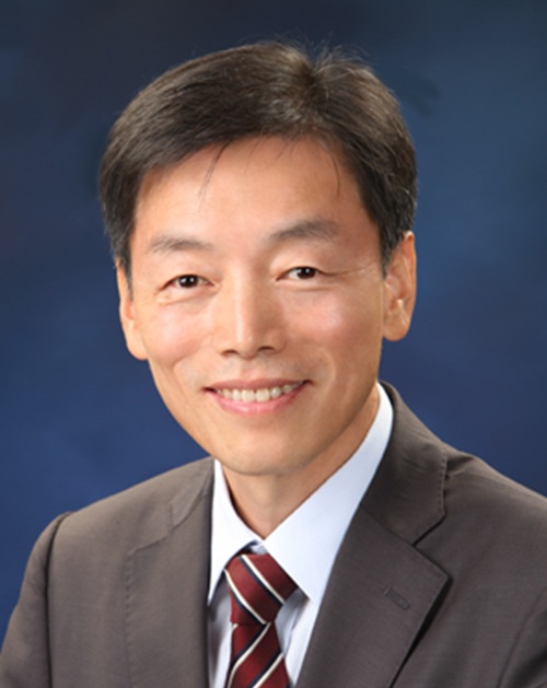 주영달_반명함.jpg